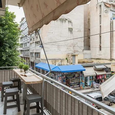 Apartamento The Omonoia Modern, 3bd Atenas