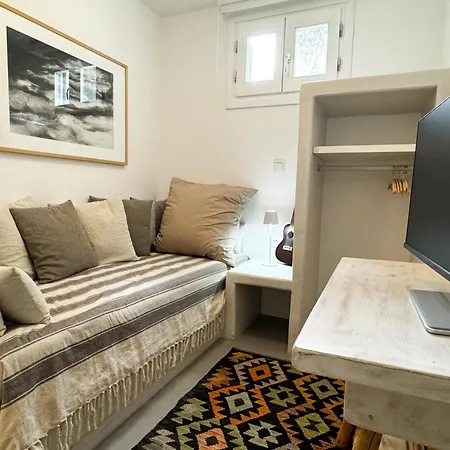 Argana Home Sleeps 5 Plaka Beach With Private Pool Holiday home