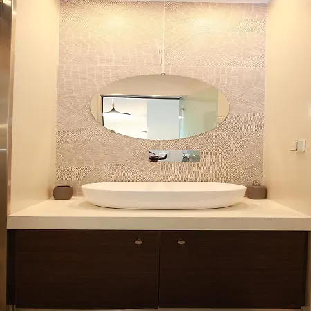 Emily In - Chic Flat With Terrace Syntagma E1 Apartment