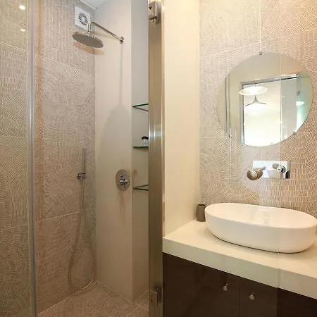 Emily In - Chic Flat With Terrace Syntagma E1 Apartment