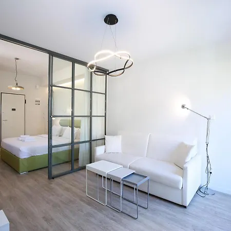 Emily In - Chic Flat With Terrace Syntagma E1 Athens