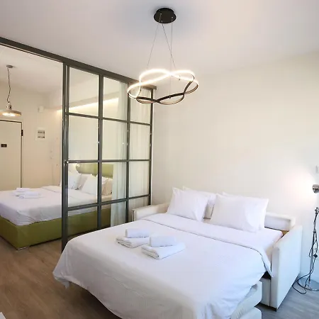 Emily In - Chic Flat With Terrace Syntagma E1 Apartment Athens