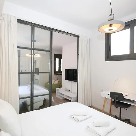 Emily In - Chic Flat With Terrace Syntagma E1 * Athens