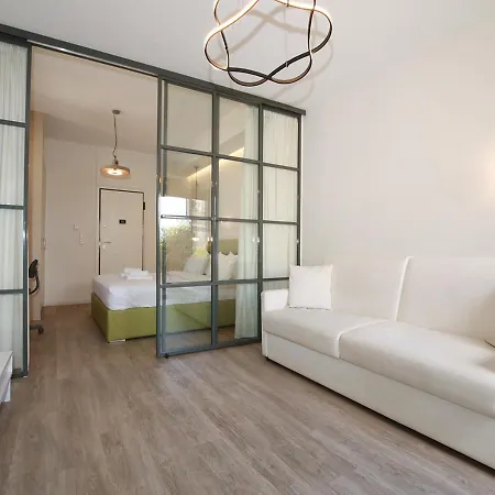 Emily In - Chic Flat With Terrace Syntagma E1 Apartment