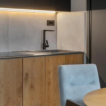 Eos Luxury Loft By Edrano 8essentially *