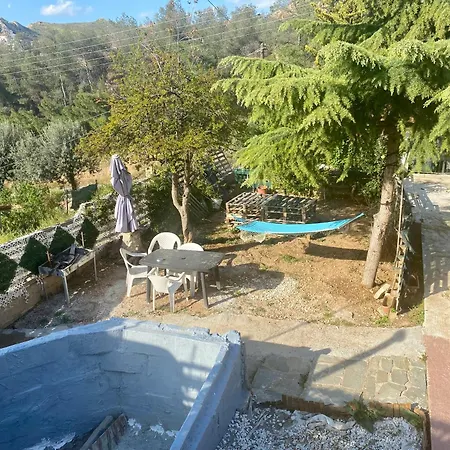 20 Mins From Centre, Rural House