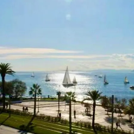 Delightful Seaside & Romantic