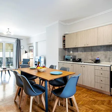 Aparthotel Aris123 By Smart Cozy - In The Heart Of - 5 Minutes From Metro - Available 24hr Athene