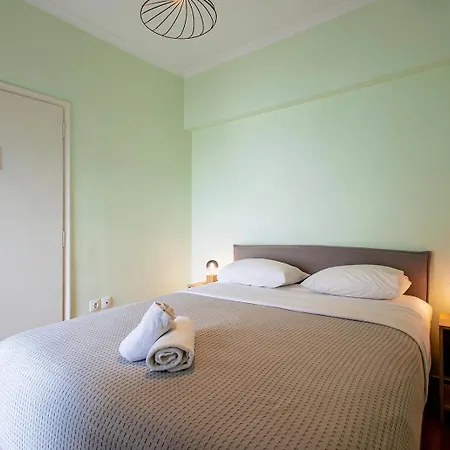 Aris123 By Smart Cozy - In The Heart Of - 5 Minutes From Metro - Available 24hr