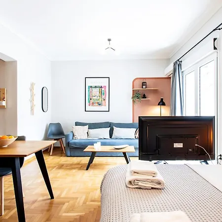 Aparthotel Aris123 By Smart Cozy - In The Heart Of - 5 Minutes From Metro - Available 24hr 3*