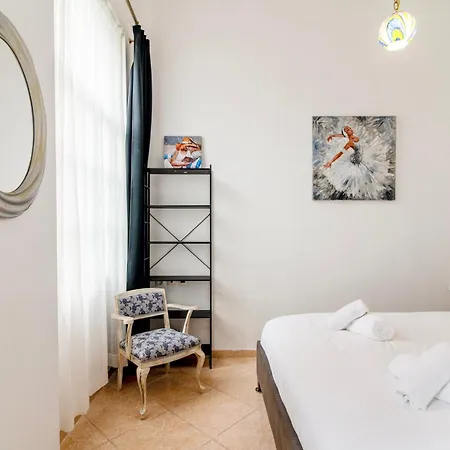 Neoclassical Loft In Monastiraki - Acropolis And Metro