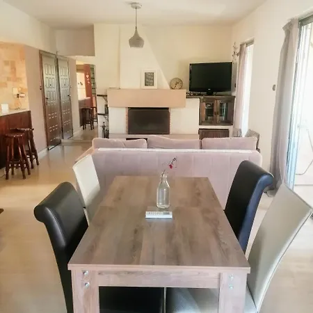 6 Pax Glyfada 2floor Apartment Athens