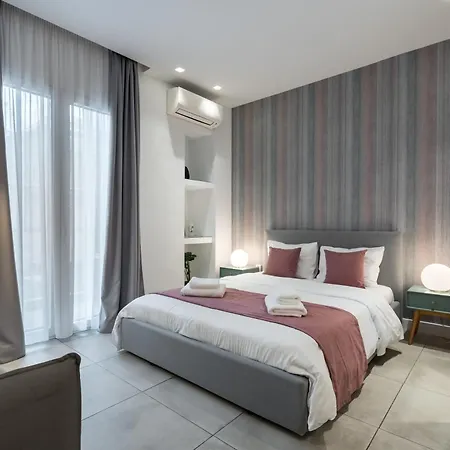 Apartment Trikoupi 95 *