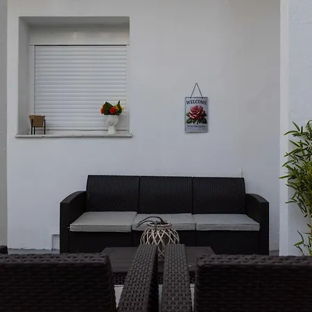 Thissio Getaway 2ba Next To Ancient Market Apartment Athens