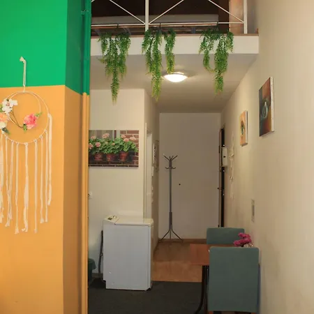 Apartment Cozy Mezonette Near Center Near Metro