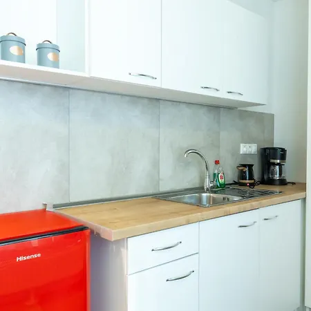 Tsakalof 10a Center By Zeussuites Apartment Athens