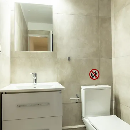 Tsakalof 10a Center By Zeussuites *