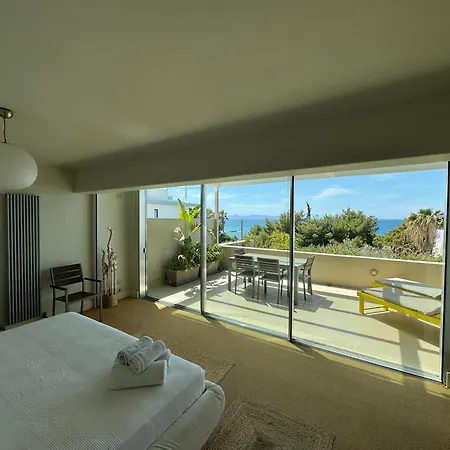 Laguna Blue - Kavouri Vouliagmeni Front Villa *