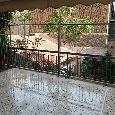 With Xl Balcony In Gazi * 아테네