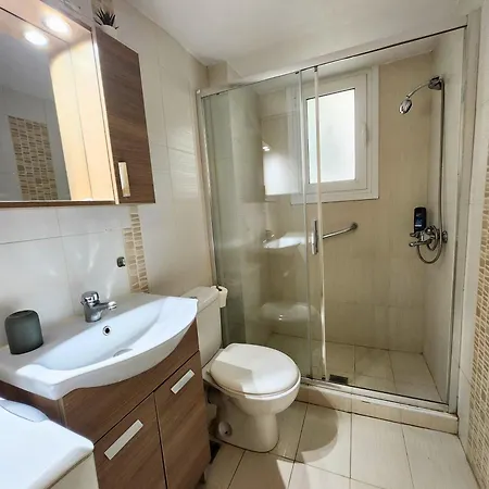 Cozy For 4 In Kolonaki, Lycabettus *