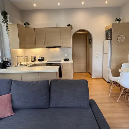 Apartment Elegant Glyfada Apartment-private Garden-near Metro *