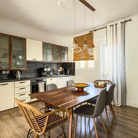 σύγχρονο Vintage στο μαρούσι Apartment Athens