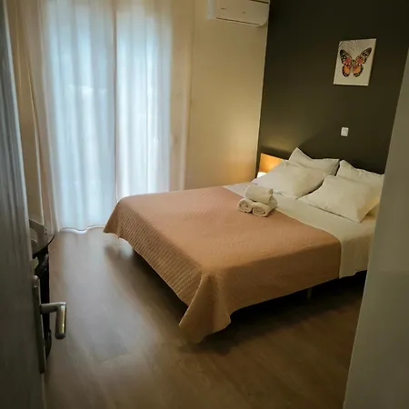 Penthouse With An Incredible View 350m From Metro Station! * Athens