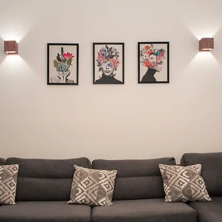 Esperidon Luxury Glyfada Αθήνα