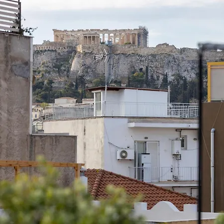 85 Sqm In The Heart Of Rooftop Deck Apartment *