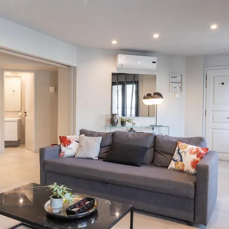 Superb With Rooftop, Perfect For 5 Guests, 85sqm
