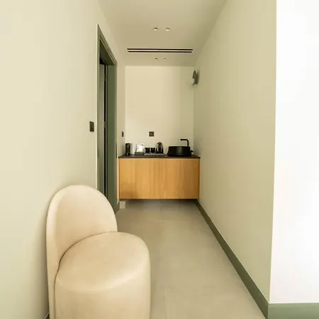 Hotel Whisper Boutique 4*