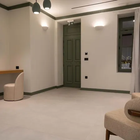 Whisper Boutique Hotel