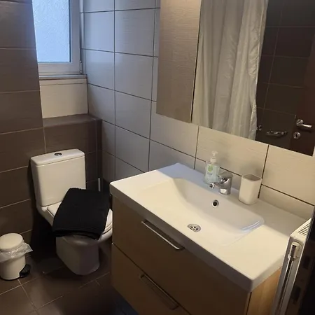 Gate Acropolis One Bedroom Apartment *