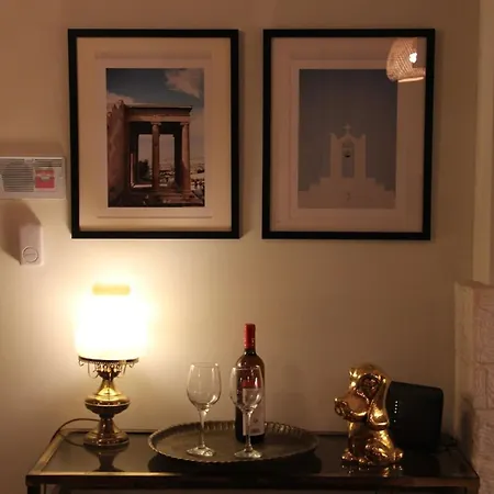 Cozy In Apartment Athens