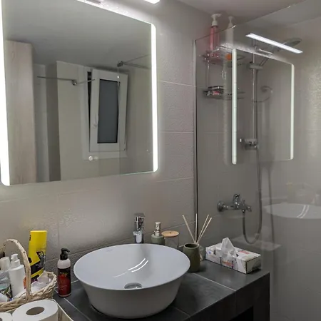 Luxury & Spacious In Διαμέρισμα *