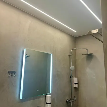 Apartment Apollon Kodrigktonos By Zeus Athens