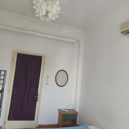 Homestay Shared Near Acropolis & Monastiraki Area *