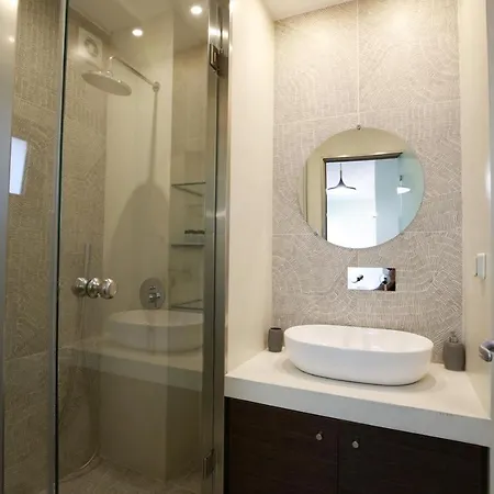 Apartment Emily In - Chic Flat With Terrace Syntagma E1 *