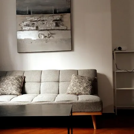2-bedroom-apartment * Athen