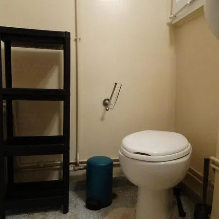 2-bedroom-apartment Apartment *