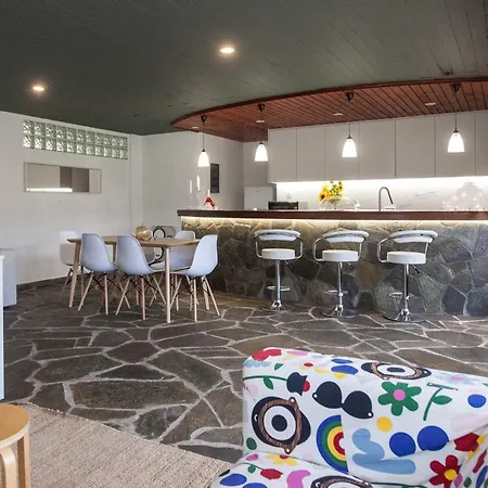 Romantic Stone Getaway Retreat In Nature-loved Penteli Apartment Athen