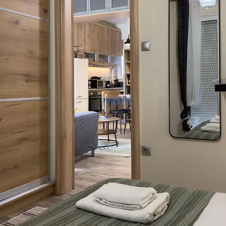Live Like A Local - 15' To Monastiraki, Petralona Apartment *