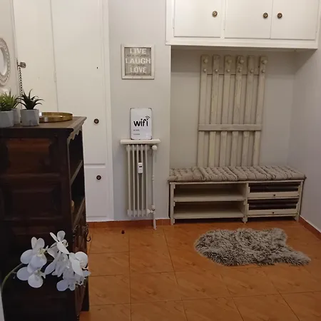 Διαμέρισμα Joanna's Heart Of One Br Charm Balcony View Walk To Tourist Spots