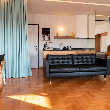 Apeiron Lejlighed Athen
