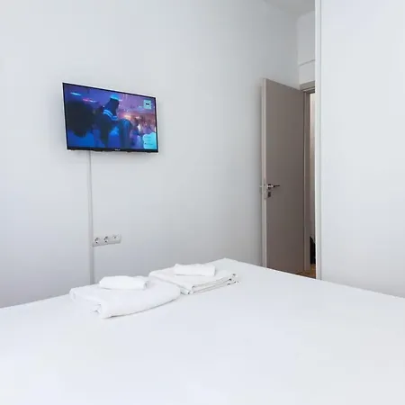 Modern Luxury 2 Bd In Kallithea *