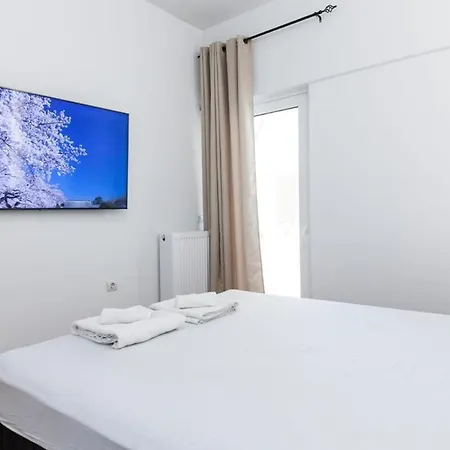 Modern Luxury 2 Bd In Kallithea Apartment