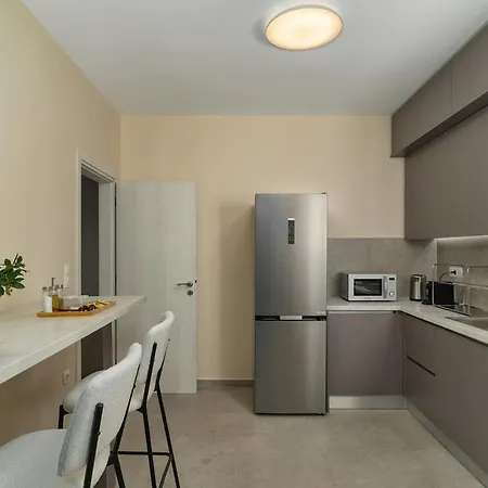 Ofi Continental - 3br, Koukaki * Atenas