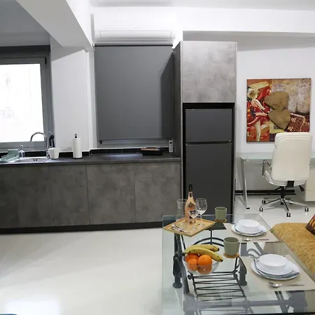 Urban Art Apartment *