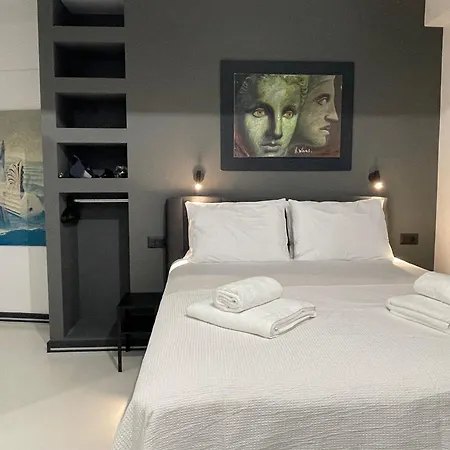 Urban Art Apartment