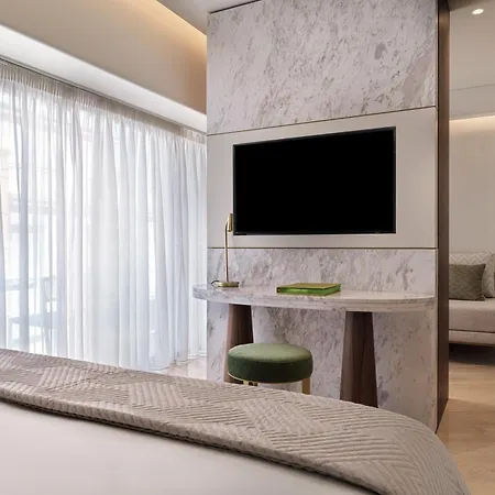Anthology Of Athens, The Leading Of The World Otel Atina